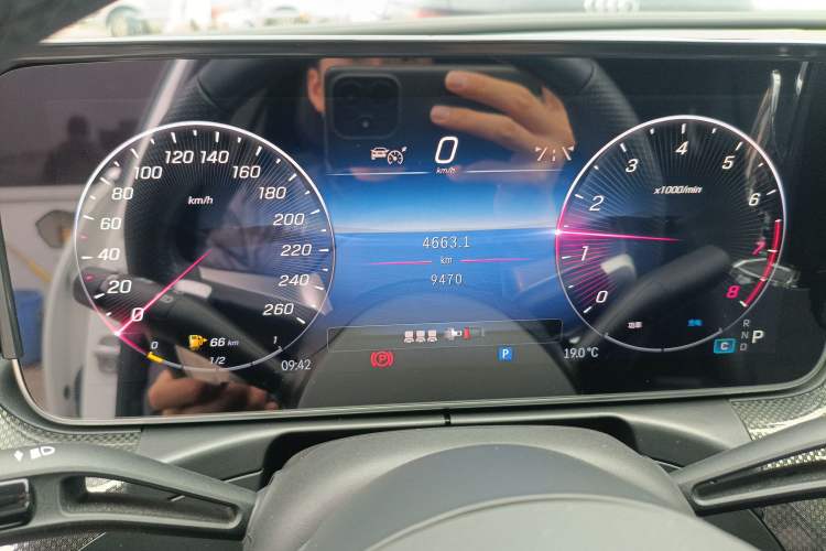 Used Mercedes-Benz C-Class 2024 Restyled C-Class 260 L Sport Edition Instrument Cluster