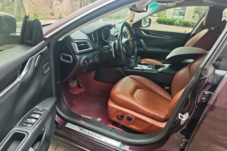 Used Maserati Ghibli 2014 3.0T Standard Edition Driver Seat