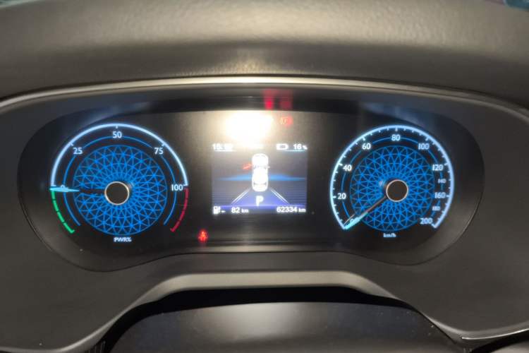 Used Hongqi E-QM5 2022 431 km Charge & Enjoy Edition Instrument Cluster