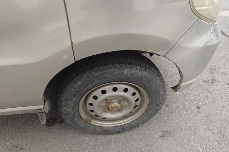 Used Wuling Zhiguang 2010 1.1L New Edition Practical Short-Body LXA
