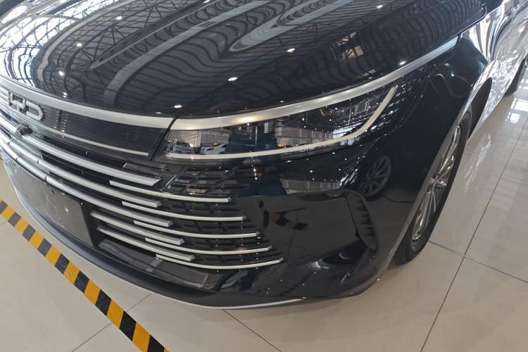 Used BYD Destroyer 05 2024 DM-i 55KM Flagship Glory Edition
