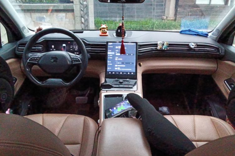 Used Nio ES8 2018 355 km Base Version 7-Seater Edition
