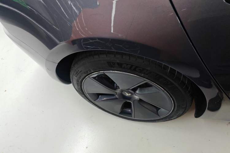 Used Tesla Model 3 2021 Standard Range Rear-Drive Upgraded Version Right Rear Wheel Hub