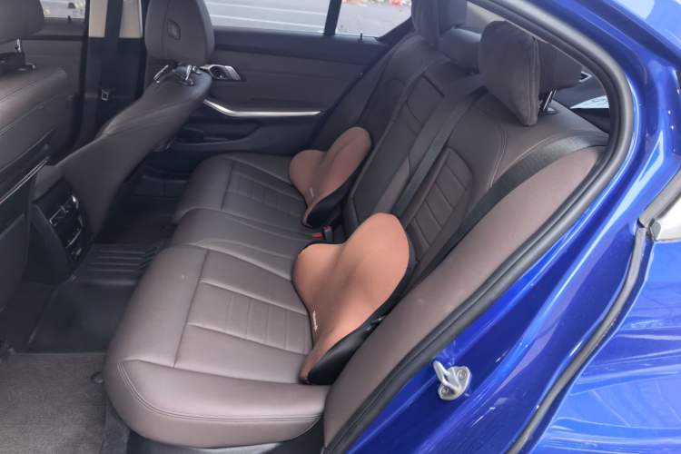 Used BMW 3 Series 2021 320Li M Sport Package Left Rear Seat