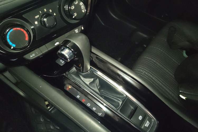 Used Honda Vezel 2017 1.8L CVT 2WD Elite Model