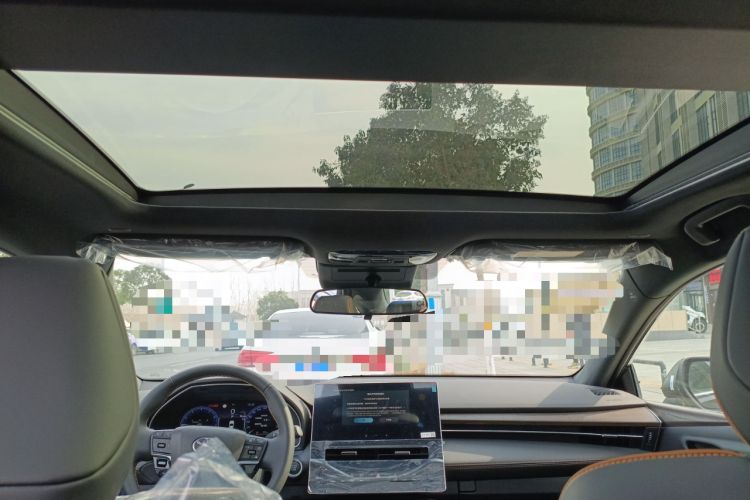 Used Toyota Avalon 2024 2.0L Luxury Edition