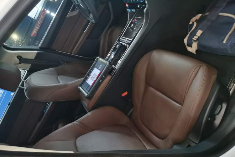 Used Jaguar XFL 2017 XFL 2.0T 240PS Luxury Edition
