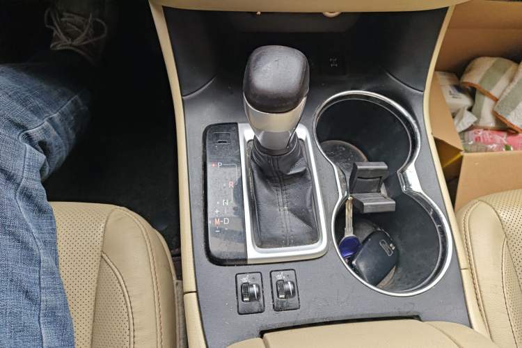 Used Toyota Highlander 2015 2.0T Four-Wheel Drive Luxury Edition 7-Seater
