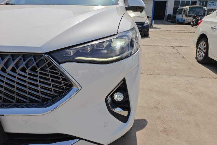 Used Haval F7 2021 2.0T All-Wheel Drive iJoy
