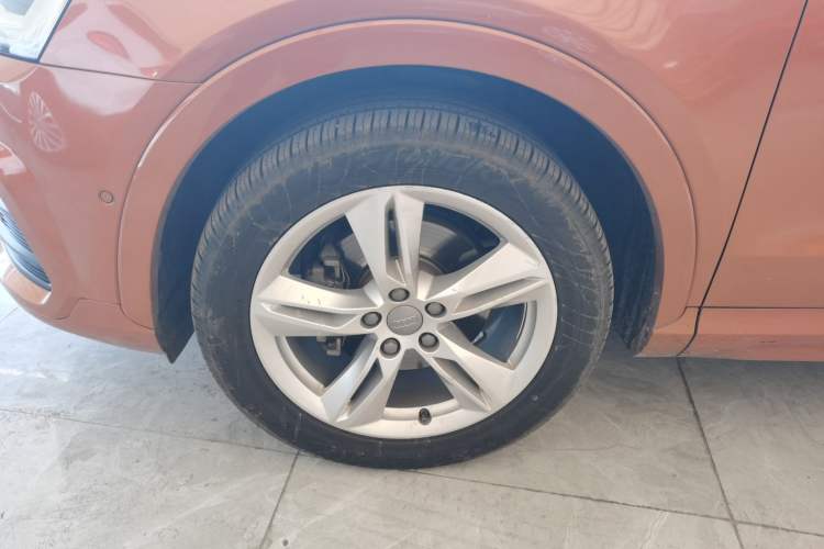 Used Audi Q3 2016 40 TFSI quattro all-wheel drive style model Exterior 3