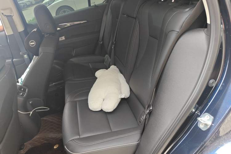 Used Buick Envision 2022 Encore Plus 652T Five-Seat Luxury Model