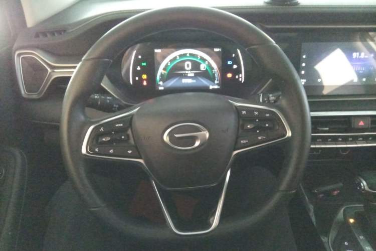 Used GAC Trumpchi GS4 2022 270T Automatic Smart Drive Navigation Edition (Upgraded Version) Steering Wheel