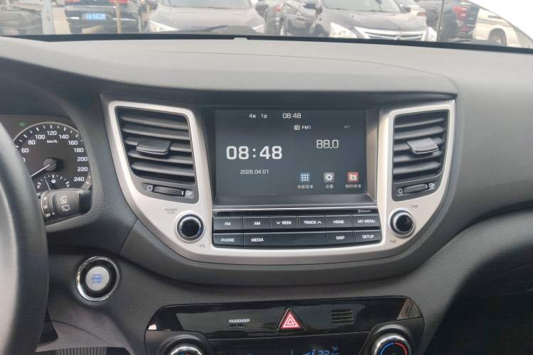 Used Hyundai Tucson 2015 1.6T Dual-Clutch Two-Wheel-Drive Leading Model