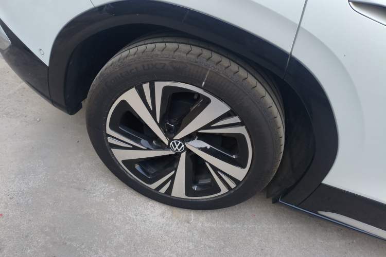 Used Volkswagen ID.6 CROZZ 2022 Long-Range PRO Edition
