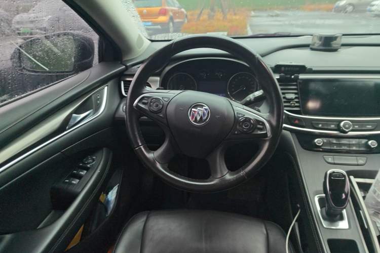 Used Buick LaCrosse 2021 552T Luxury Version
