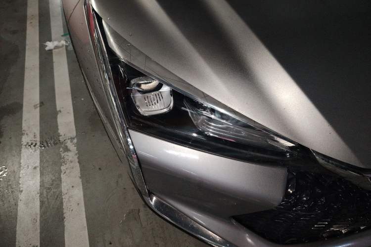 Used Dongfeng Aeolus Yixuan GS 2020 230T Automatic Yueyu Version Right Front Headlight