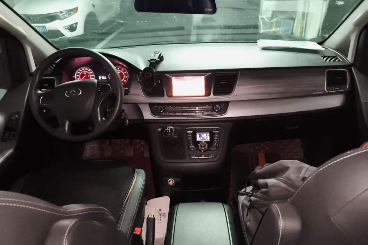 Used SAIC MAXUS G10 2018 PLUS 2.4L Manual Elite Edition