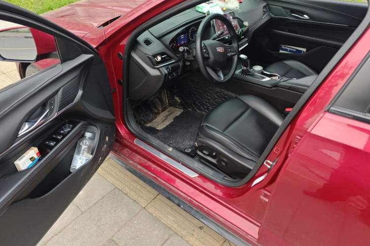 Used Cadillac CT4 2020 28T Fashion Edition Driver Seat