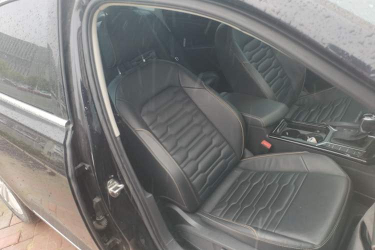 Used Volkswagen Passat 2021 330TSI Elite Edition Right Front Seat