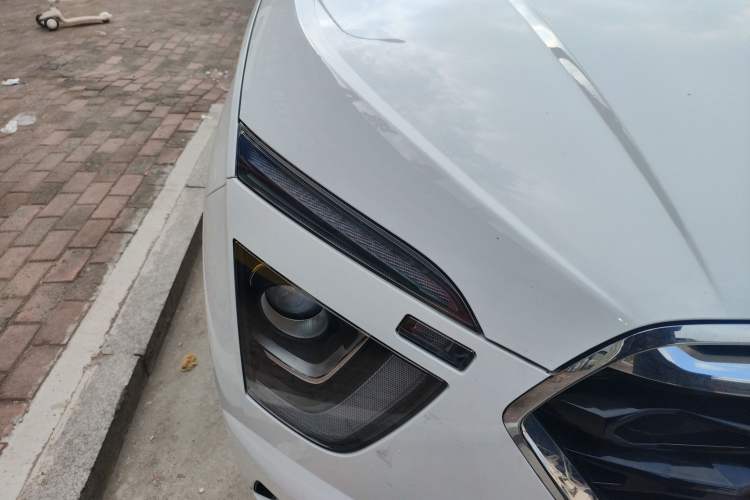 Used Hyundai ix25 2020 1.5L CVT DLX Prestige Version Right Front Headlight