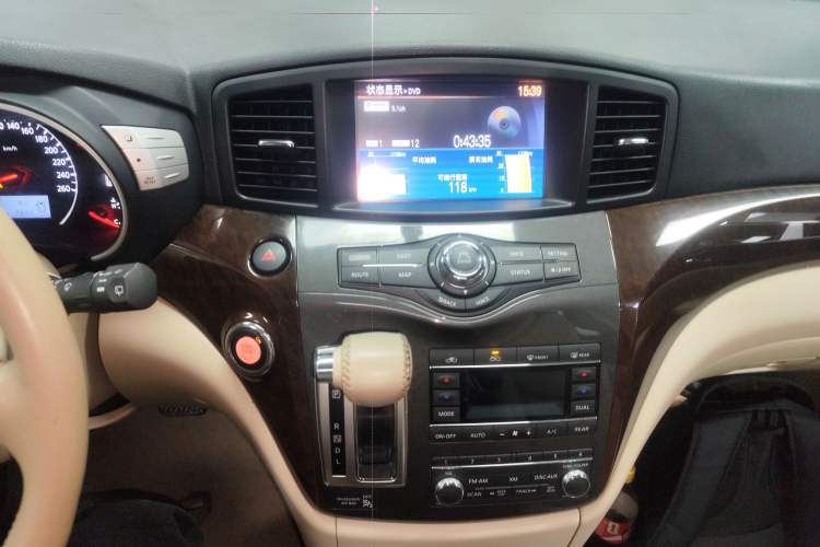 Used Nissan Quest 2015 3.5L SL