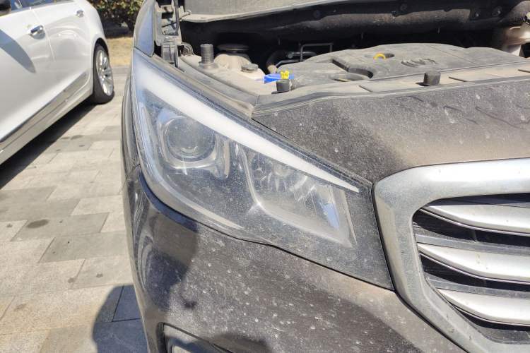 Used CHANGAN Lingxuan 2017 1.6L Manual Happiness Edition Exterior 6