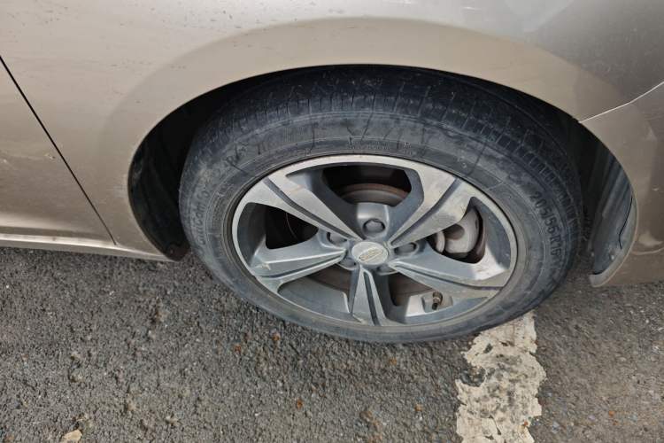 Used Geely Auto Emgrand GL 2018 1.4T Manual Elite Smart Connectivity Version