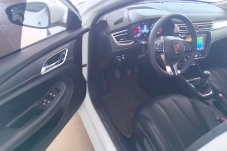 Used Roewe i5 2020 1.5L Manual 4G Connect Leehao Flagship Edition