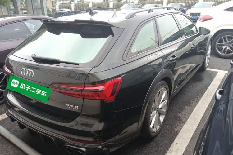 Used Audi A6 2021 allroad quattro Explorer 55 TFSI Prestige Off-Road Model
