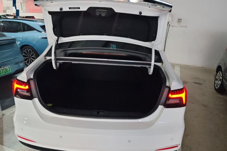 Used Roewe i6 MAX New Energy 2023 EV 420 Skyroof Special Edition