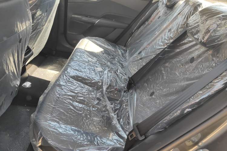 Used CHANGAN Eado 2025 Blue Whale 1.5T 500Bar Prestige Model
