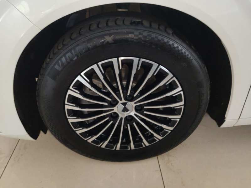 Used Denza D9 2022 DM-i 970 Four-Wheel Drive Prestige Model — 22