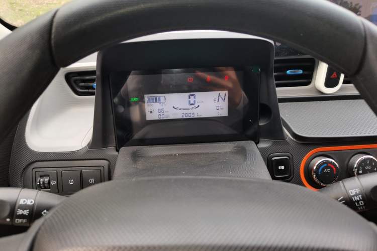 Used Wuling Hongguang MINIEV 2022 Macaron Fashion Model Lithium Iron Phosphate Instrument Cluster