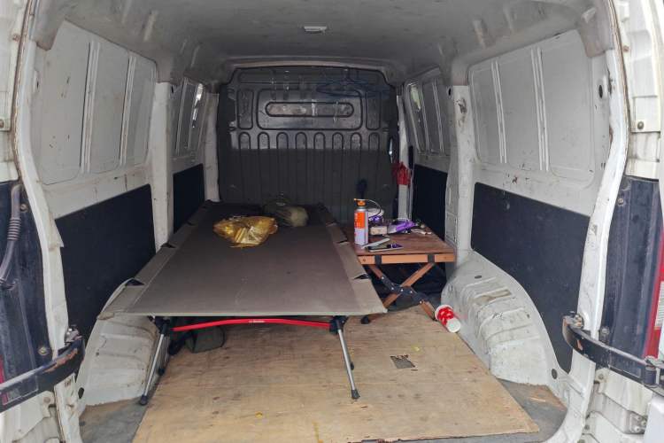 Used CHANGAN KAICHENG Ruixing M60 2023 1.5L GDI Comfort Van 2-Seater
