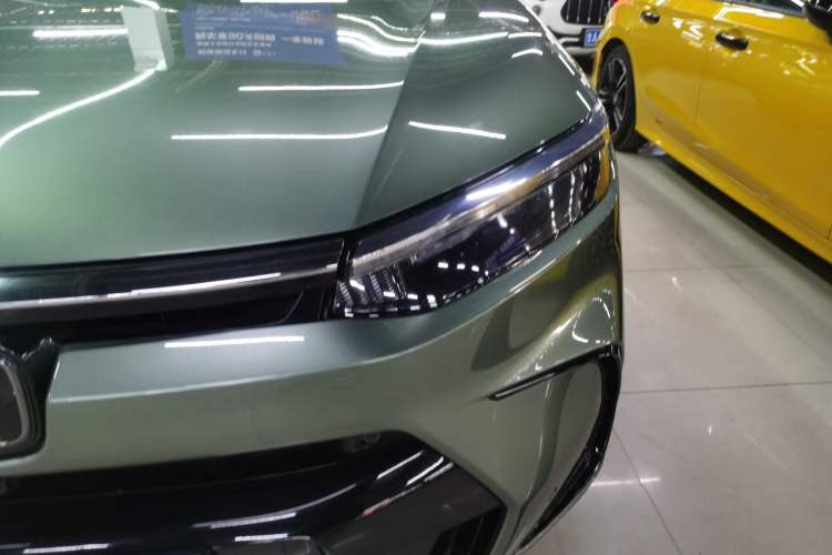 Used Honda Breeze 2023 240TURBO Four-Wheel Drive Luxury Edition 5 Seats