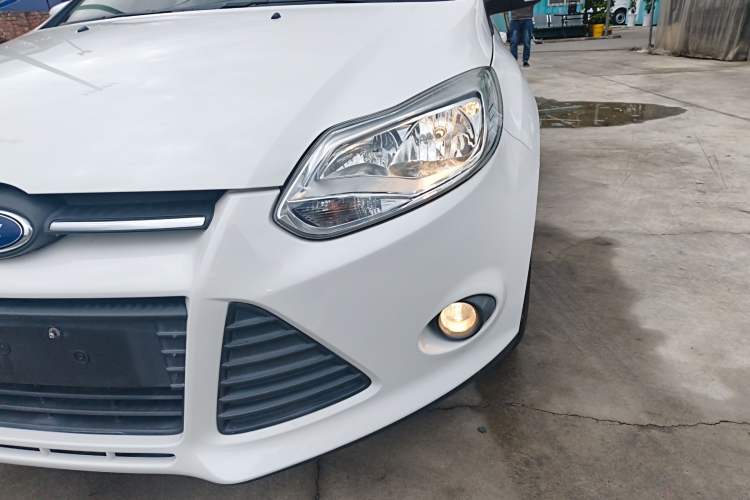 Used Ford Focus 2012 Hatchback 1.6L Automatic Comfort Model
