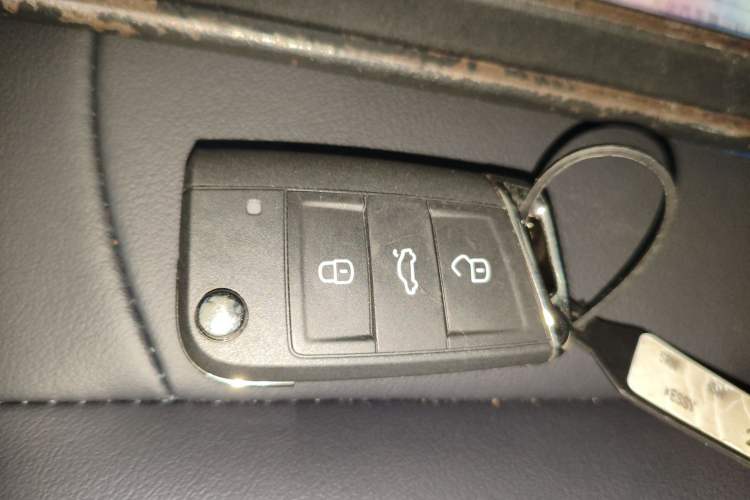 Used Volkswagen Tharu 2026 Model Xinrui 300TSI Ruixiang Edition Vehicle Key