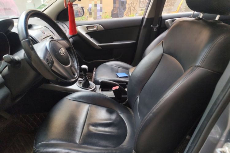 Used Kia Forte 2011 1.6L MT GLS Left Front Seat