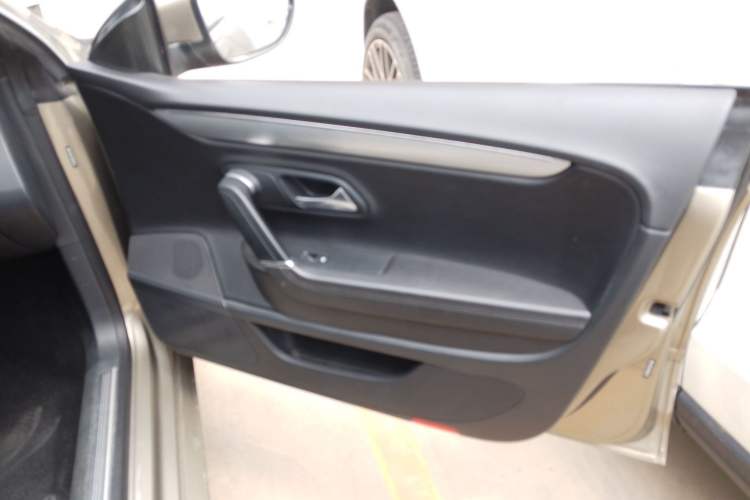 Used Volkswagen FAW-Volkswagen CC 2016 1.8TSI Prestige Model