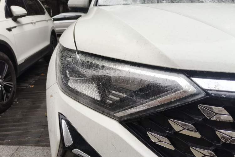 Used Jetta VS5 2023 280TSI Automatic Trend Edition
