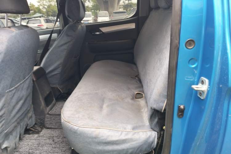 Used JAC Group T6 2020 2.0T Diesel 4x4 Elite Long Wheelbase China VI Standard HFC4DB2-2E Left Rear Seat