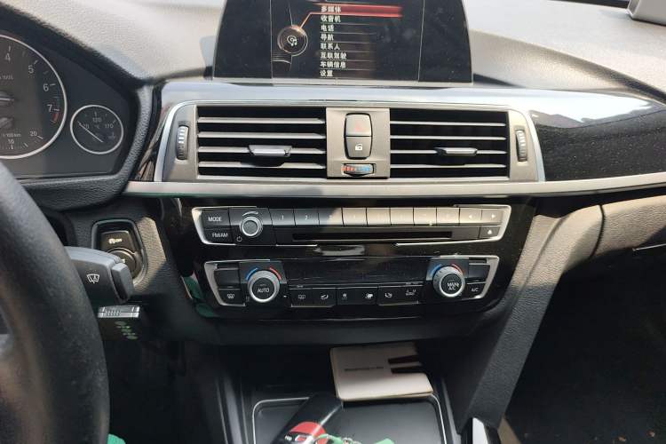 Used BMW 3 Series 2016 320Li Fashion Model