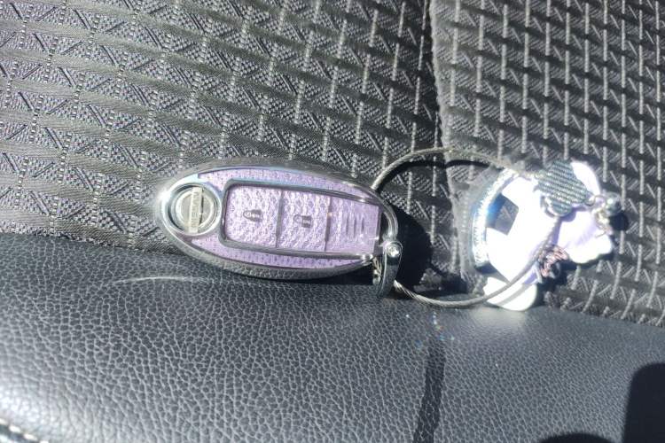 Used Nissan Tiida 2019 1.6L CVT Smart Drive Version China VI Standard Vehicle Key