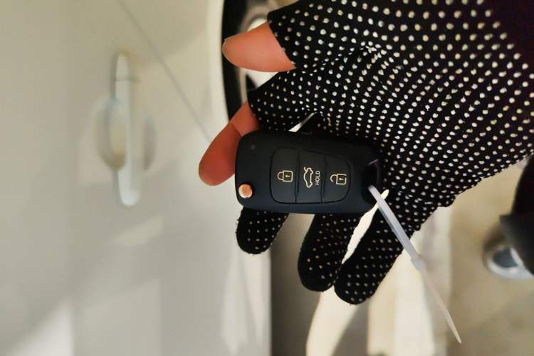 Used Kia Forte 2014 1.6L MT GL