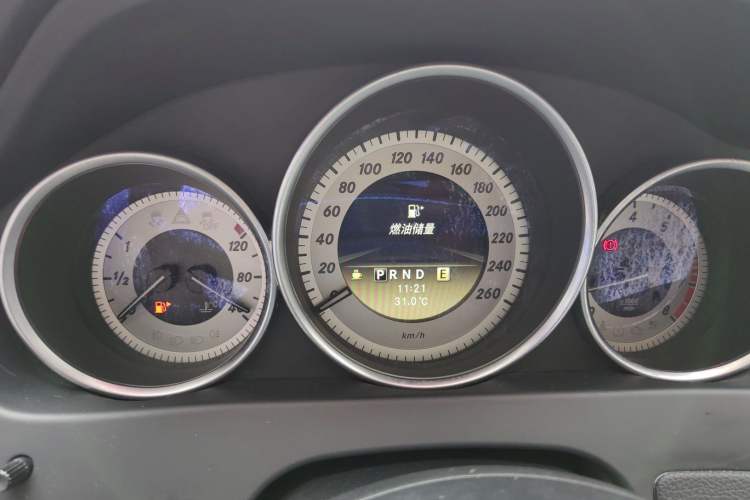 Used Mercedes-Benz C-Class 2011 C 200 CGI Fashion Model Instrument Cluster