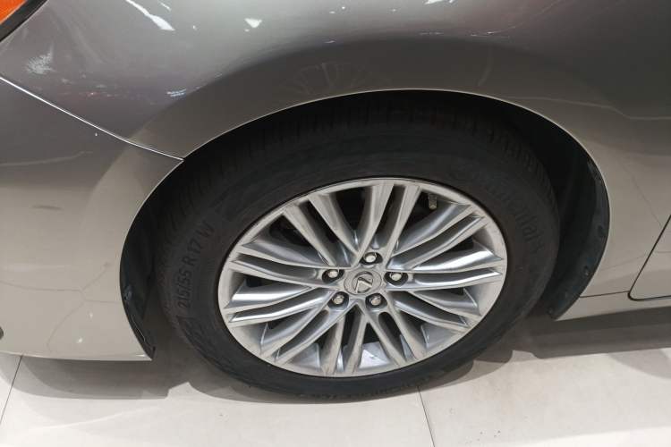 Used Lexus ES 2015 200 Elite Edition