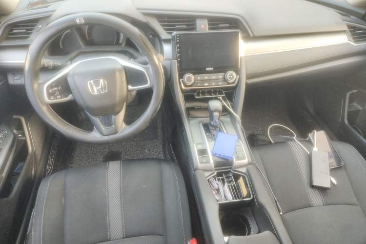 Used Honda Civic 2016 180TURBO CVT Comfort Version
