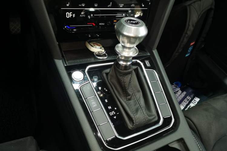 Used Volkswagen Magotan 2020 330TSI DSG Leading Model