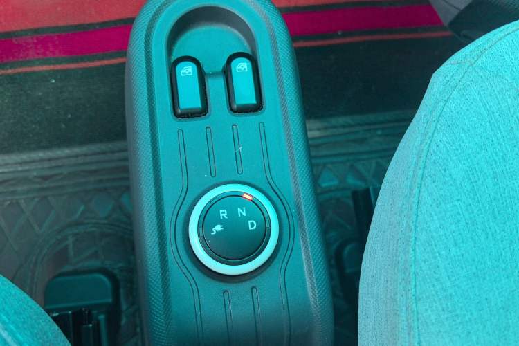 Used Wuling Hongguang MINIEV 2022 Macaron Premium Model – Lithium Iron Phosphate