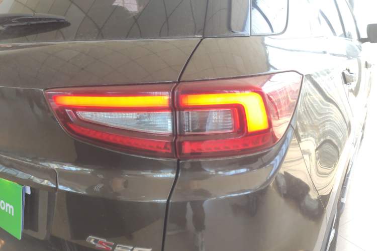 Used CHANGAN CS55 2017 1.5T Manual Xuan Dong Model
